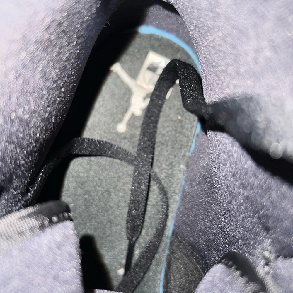 Jordan 1 Mid - Picture 7 of 12